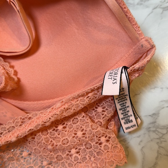 Victorias Secret Lace Bralette in Coral 32D - Picture 5 of 5
